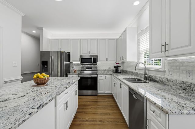 503 Cricketfield Lane, Cary, NC 27518