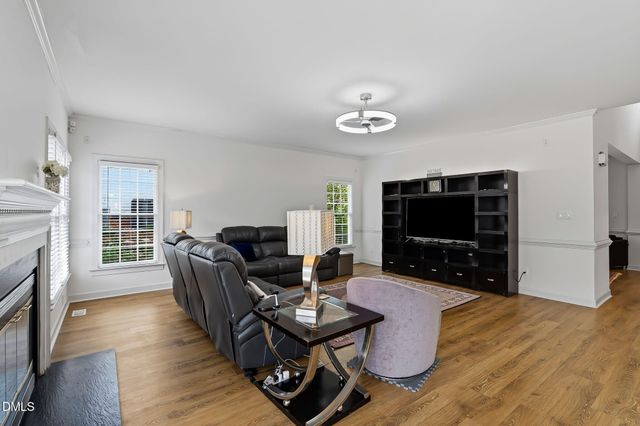503 Cricketfield Lane, Cary, NC 27518