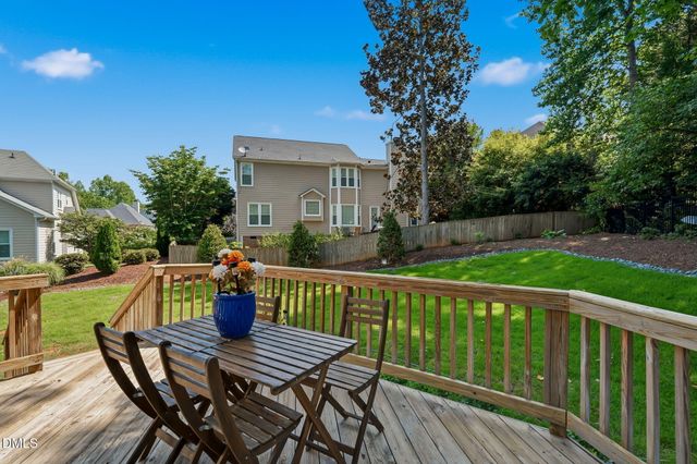 503 Cricketfield Lane, Cary, NC 27518