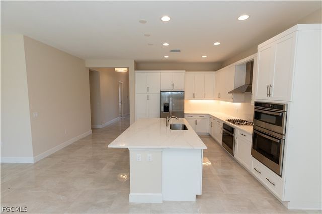 12801 Springbrook CT, Estero, FL 33928