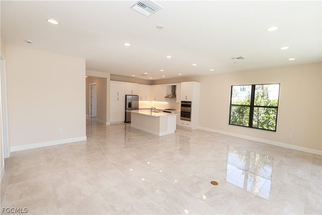 12801 Springbrook CT, Estero, FL 33928