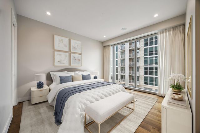 2047 Westcreek Lane 603, Houston, TX 77027