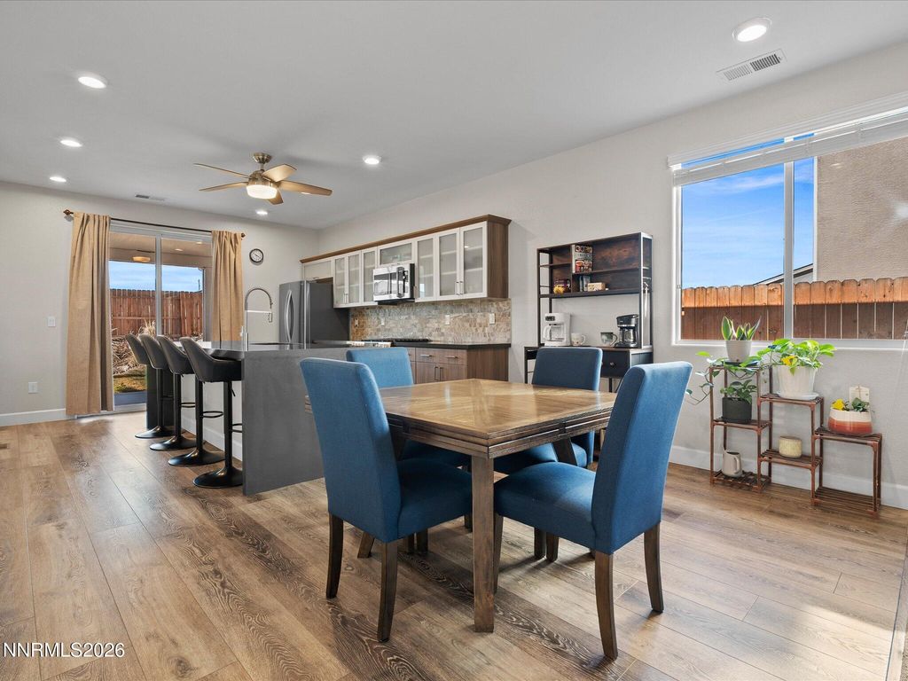 Image 26 of property listing at 9425 Cape Drive, Reno, NV 89506