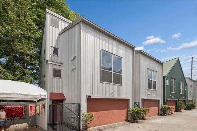 920 Memorial Drive SE 22, Atlanta, GA 30316
