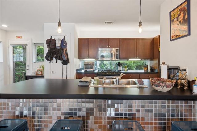 920 Memorial Drive SE 22, Atlanta, GA 30316