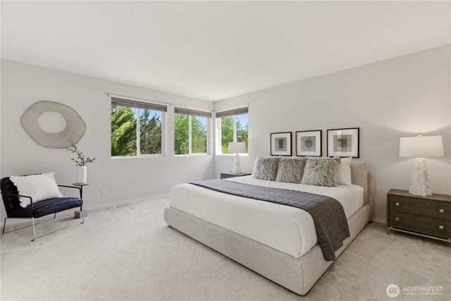648 237th Place SE, Sammamish, WA 98074