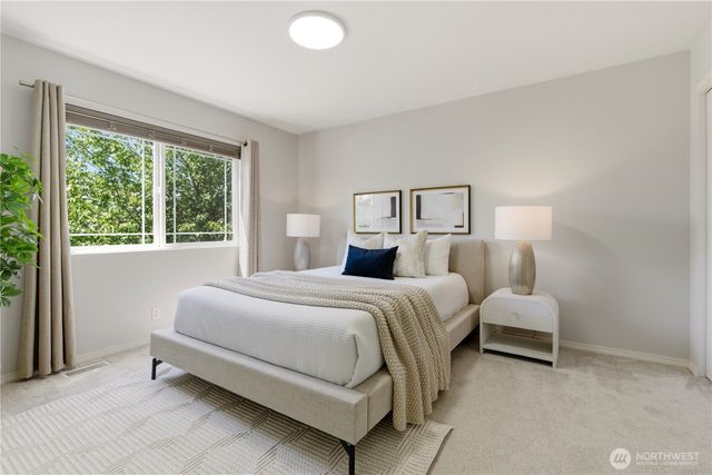648 237th Place SE, Sammamish, WA 98074
