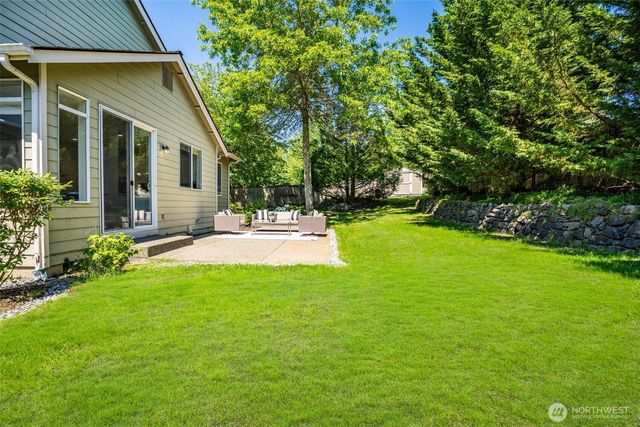 648 237th Place SE, Sammamish, WA 98074
