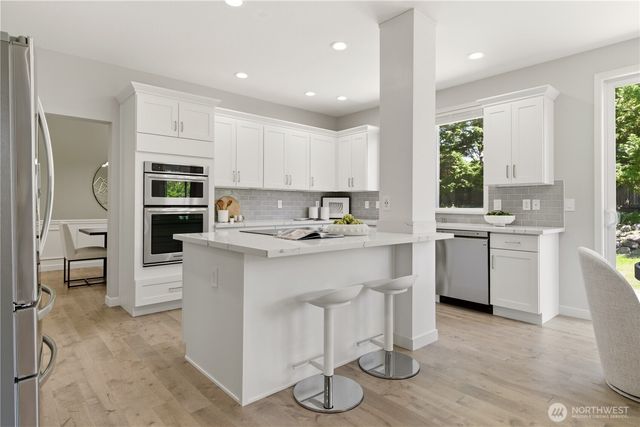 648 237th Place SE, Sammamish, WA 98074