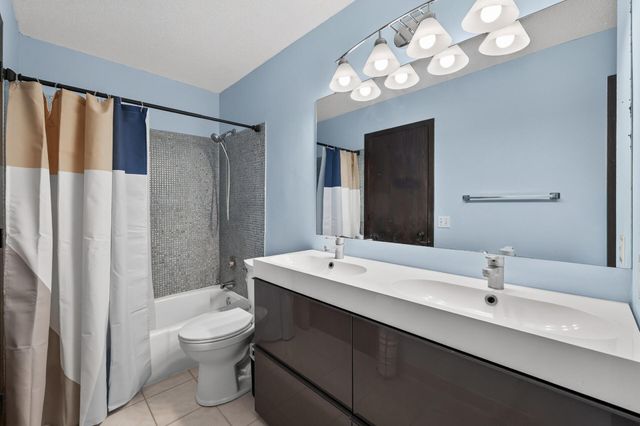 7574 E Fish Lake Road, Maple Grove, MN 55311