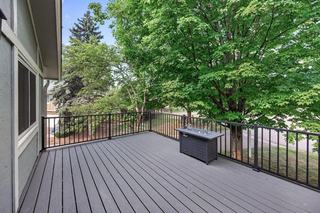 7574 E Fish Lake Road, Maple Grove, MN 55311