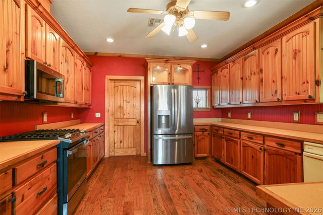 5499 Smiser, Calera, OK 74730