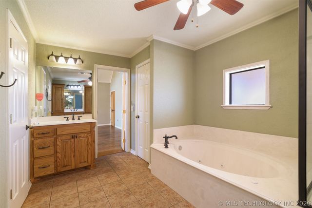 5499 Smiser, Calera, OK 74730