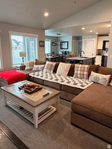 2168 S 3940 W, Taylor, UT 84401