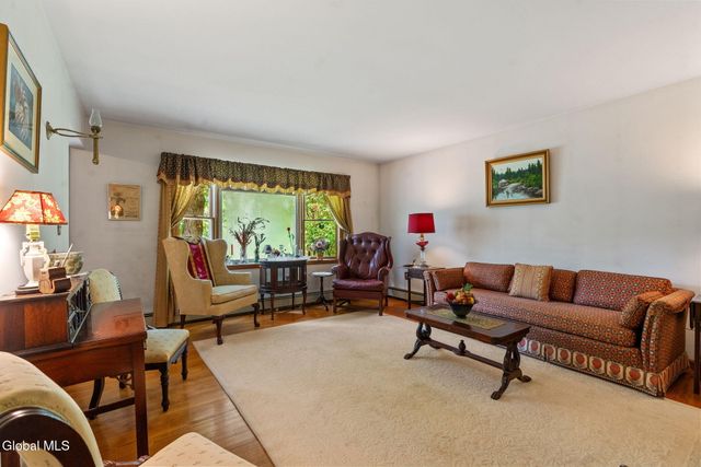 65 Bradt Road, Clifton Park, NY 12148