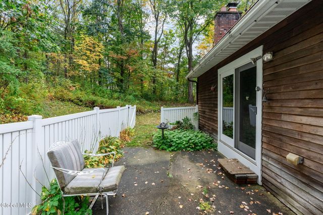 65 Bradt Road, Clifton Park, NY 12148