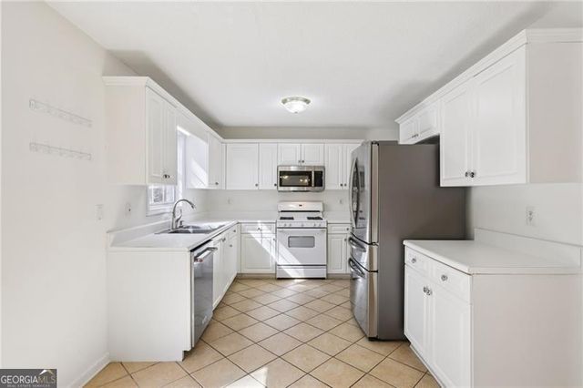 4035 N Laurel Grove Road, Douglasville, GA 30135