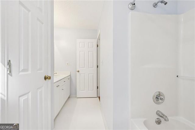 4035 N Laurel Grove Road, Douglasville, GA 30135