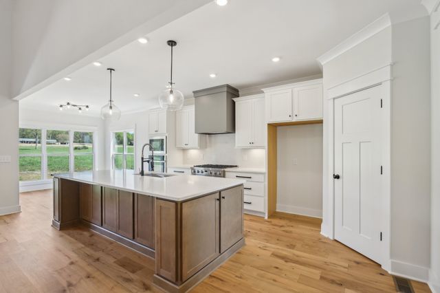3261 Sulphur Springs Rd, Murfreesboro, TN 37129