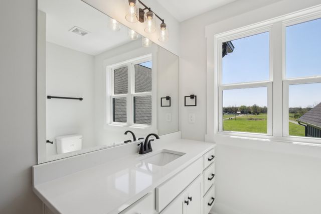 3261 Sulphur Springs Rd, Murfreesboro, TN 37129