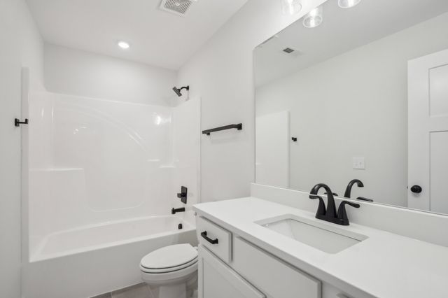 3261 Sulphur Springs Rd, Murfreesboro, TN 37129