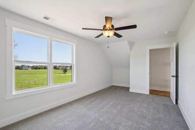 3261 Sulphur Springs Rd, Murfreesboro, TN 37129