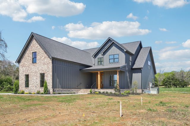3261 Sulphur Springs Rd, Murfreesboro, TN 37129