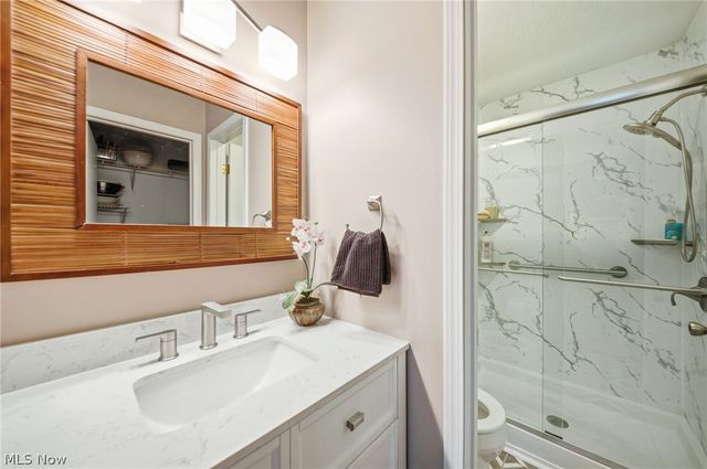 35375 Greenwich Avenue, North Ridgeville, OH 44039