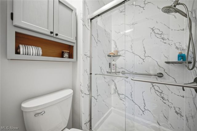 35375 Greenwich Avenue, North Ridgeville, OH 44039