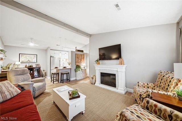 35375 Greenwich Avenue, North Ridgeville, OH 44039