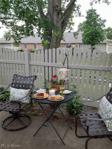 35375 Greenwich Avenue, North Ridgeville, OH 44039