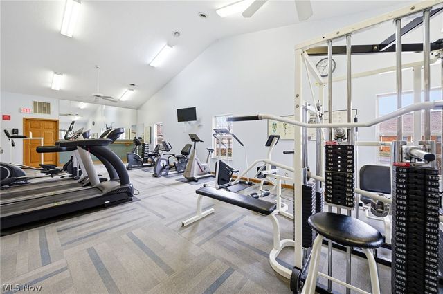 35375 Greenwich Avenue, North Ridgeville, OH 44039