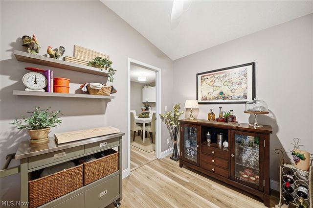 35375 Greenwich Avenue, North Ridgeville, OH 44039