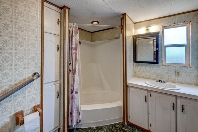 33 Rugg Road, St. Albans Town, VT 05478