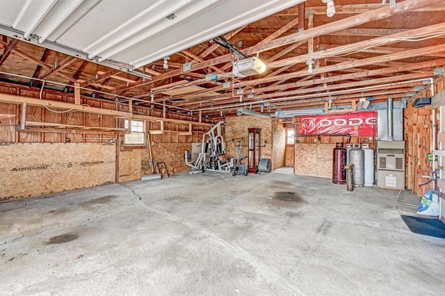 33 Rugg Road, St. Albans Town, VT 05478