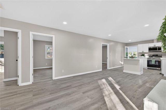 2914 Ardmore Street, Burlington, NC 27215