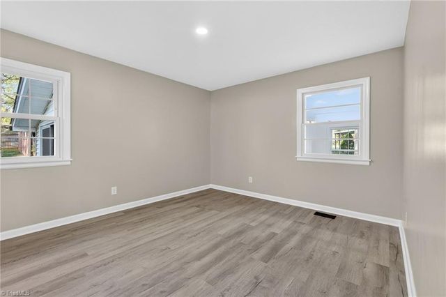 2914 Ardmore Street, Burlington, NC 27215