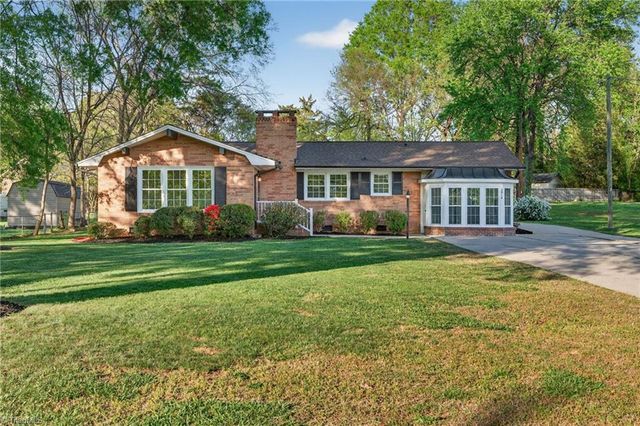 2914 Ardmore Street, Burlington, NC 27215