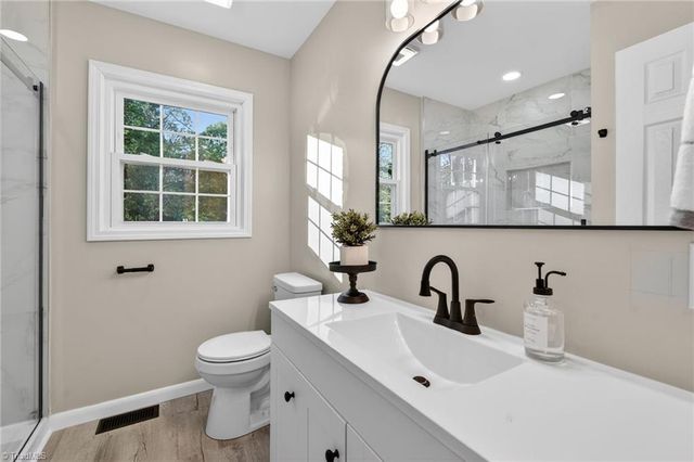 2914 Ardmore Street, Burlington, NC 27215