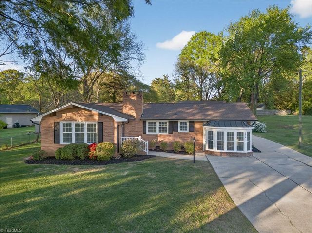 2914 Ardmore Street, Burlington, NC 27215