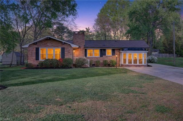 2914 Ardmore Street, Burlington, NC 27215