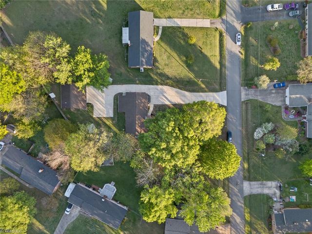 2914 Ardmore Street, Burlington, NC 27215
