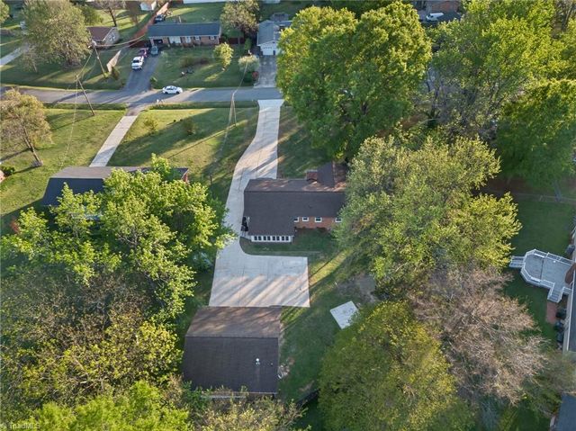 2914 Ardmore Street, Burlington, NC 27215