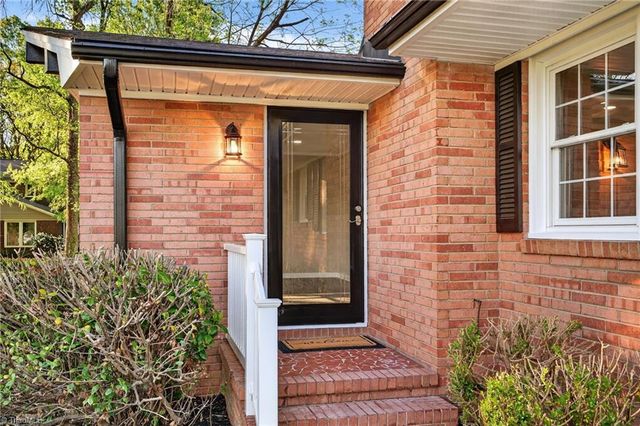 2914 Ardmore Street, Burlington, NC 27215