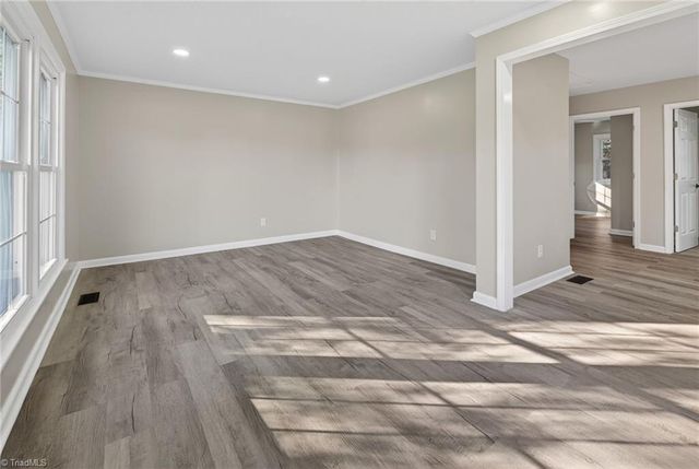 2914 Ardmore Street, Burlington, NC 27215