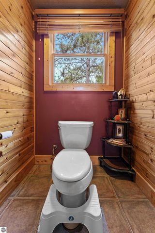 320 Marble Street, Cadillac, MI 49601