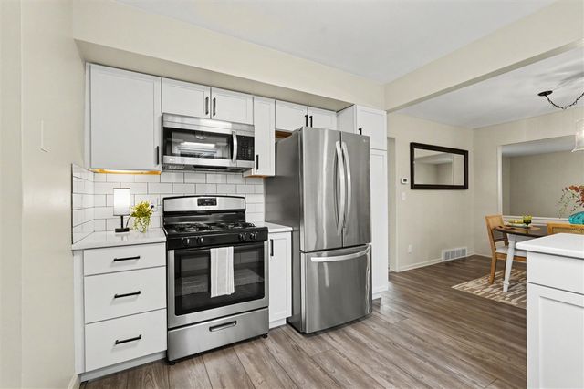 7552 Westlane Avenue, Jenison, MI 49428