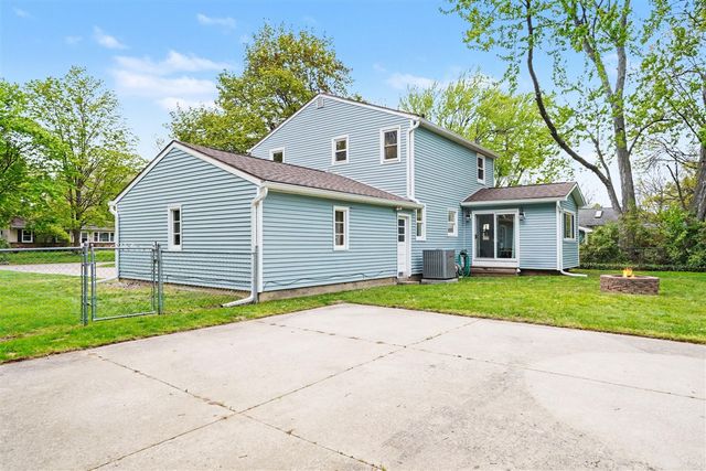 7552 Westlane Avenue, Jenison, MI 49428