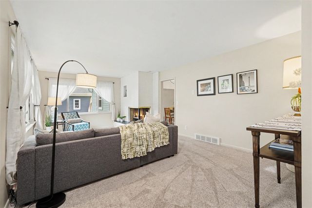 7552 Westlane Avenue, Jenison, MI 49428