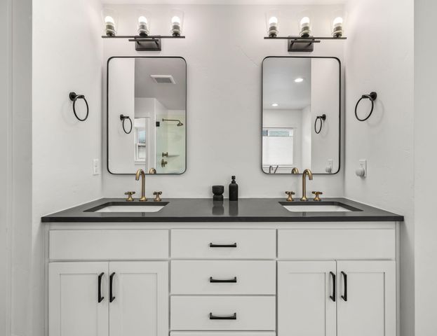 19056 NW Mount Shasta Drive, Bend, OR 97703